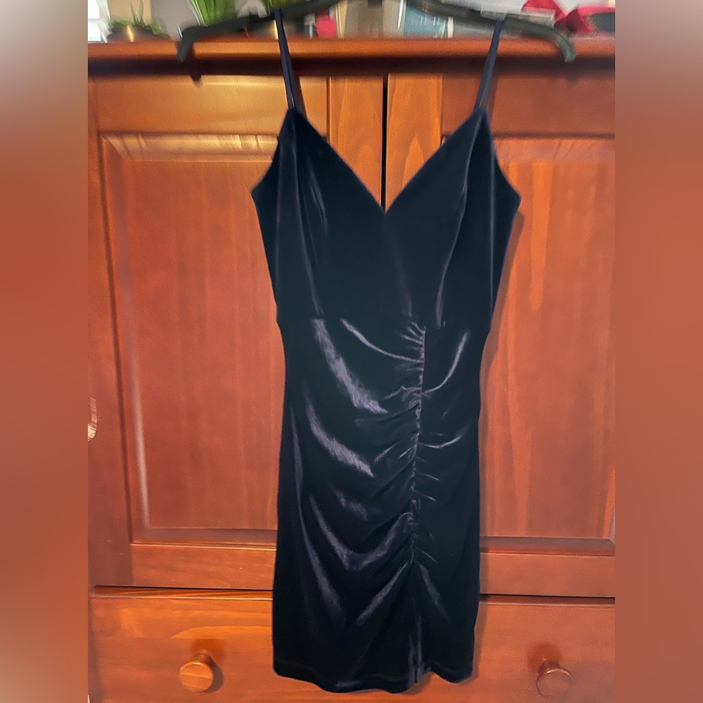 Navy velvet homecoming dress xs